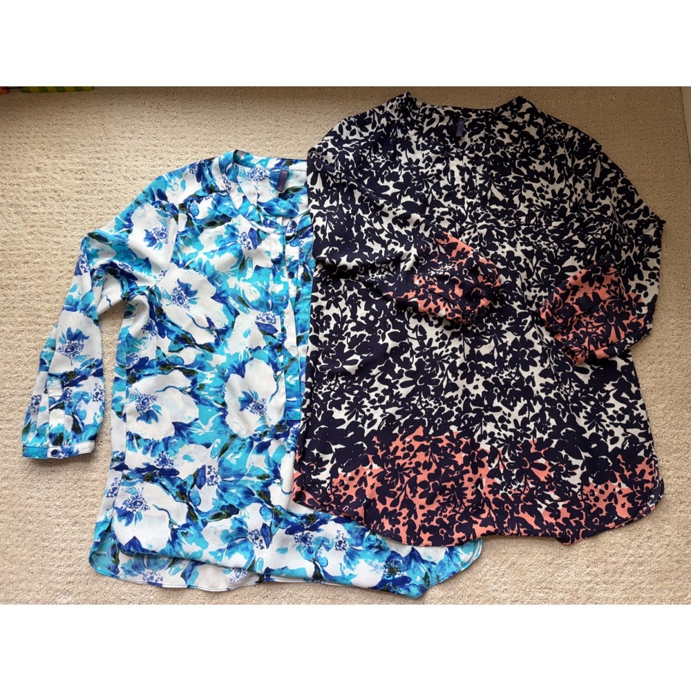Pair of NYDJ Floral Blouses Size S Coastal Botanical Garden Party Office Work
